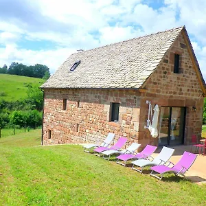 https://lauvaysou.midi-pyreneeshotels.com